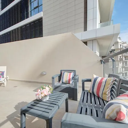 Fabulous In Pendergardens St Julians With Jacuzzi Apartmán *